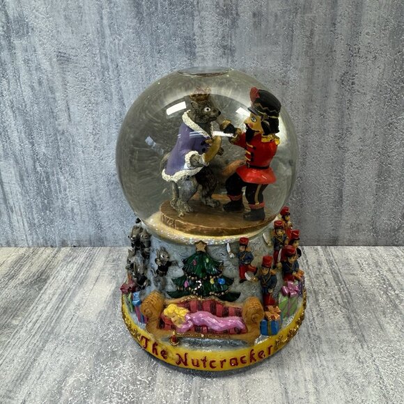 Nutcracker Suite March Musical Snow Globe Rat King Official Ballet Gift Sankyo - Picture 1 of 10
